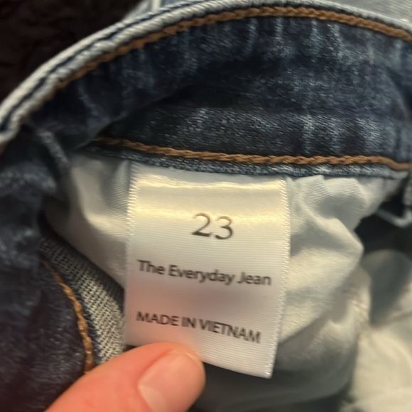Willow and Root, the everyday Jean, size 23 - Picture 5 of 5